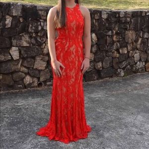 Red JVN fitted lace with nude underlay